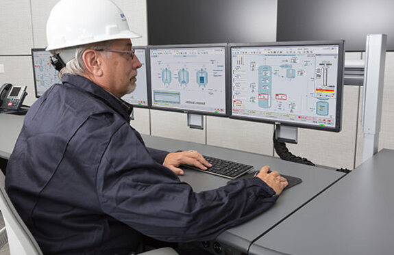 Maximizing the production, uptime and efficiency of process operations is critical in an aggressive economic and regulatory environment. 