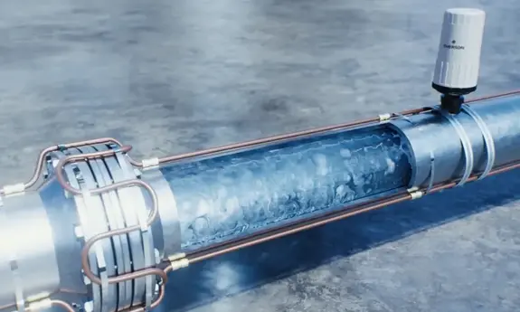 Heat trace system used for steam quality temperature monitoring on an industrial pipeline.