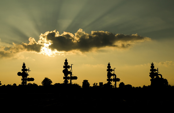 Often, wellpads and processing facilities lack dependable external power sources.  Often, wellpads and processing facilities lack dependable external power sources.