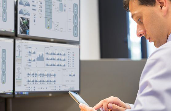 Real-time Data Helps Optimize Operations Real-time Data Helps Optimize Operations